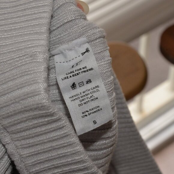 Shop 437 Ribbed Knit Grey Midi Skirt Sz S - Picture 5 of 7